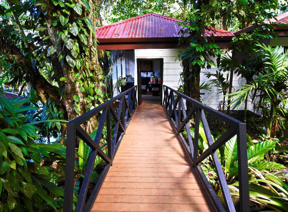 Hotel Boutique Casa Del Rio La Fortuna Luaran gambar